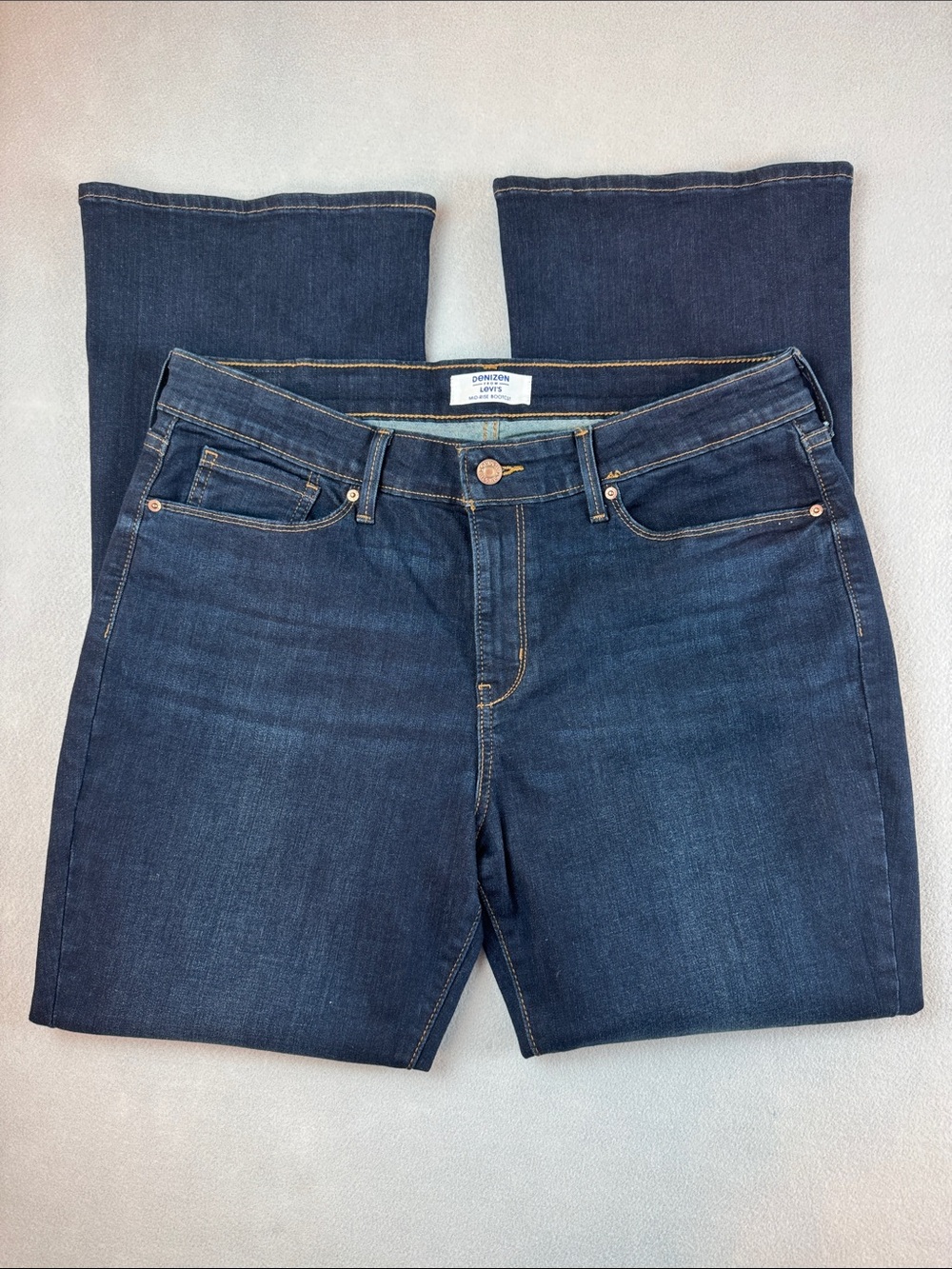 Denizen for Levis Jeans Mid Rise Bootcut Dark Wash Size 32x30 Women's 14S EUC